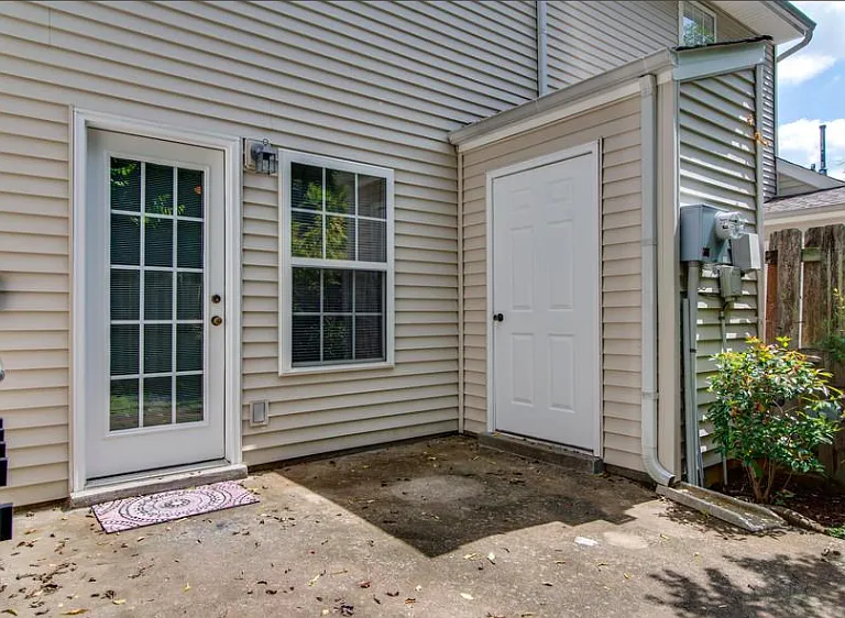 1101 Downs Blvd E #103 — Photo 11
