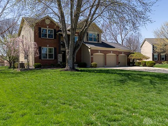 3rd image of 10621 Summer Park Way