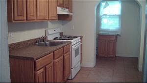 2nd image of 2104 E Elkhart St