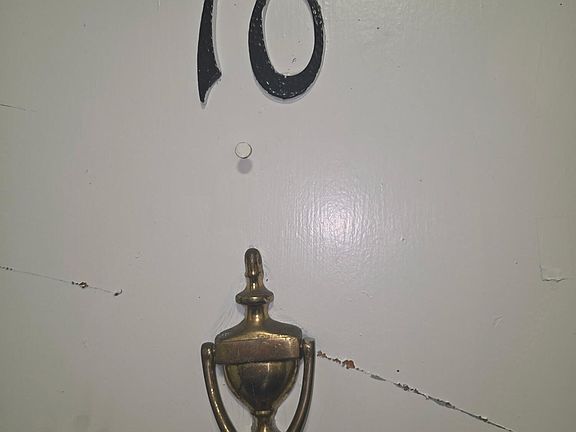 4th image of 716 Townside Rd SW APT 10