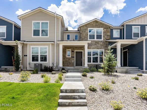 67 Scenic Heights Rd, Kamas, UT 84036