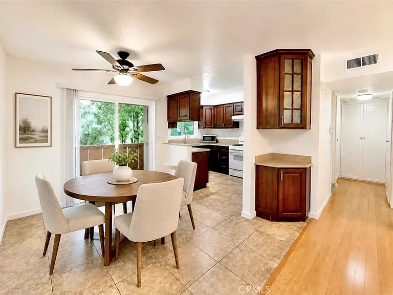 231 S Catalina Ave #6 — Photo 5
