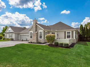 5247 Hayden Woods Ln, Hilliard, OH 43026