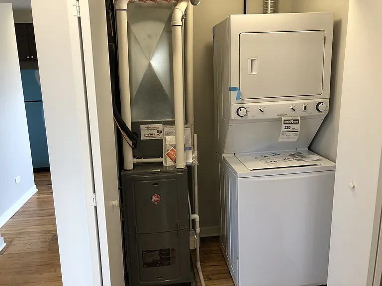 4819 N Christiana Ave #1W — Photo 7