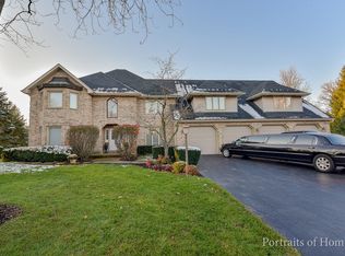 23W350 Pelham Ct, Naperville, IL 60540