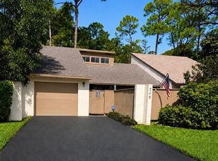 249 Pleasant Wood Dr, Wellington, FL 33414