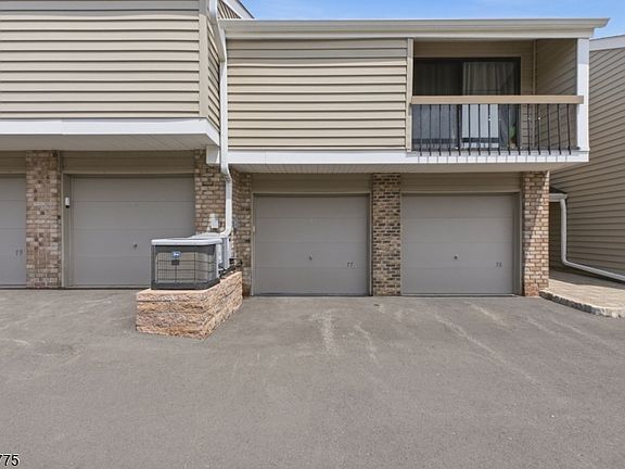 2nd image of 77 Overlook Dr