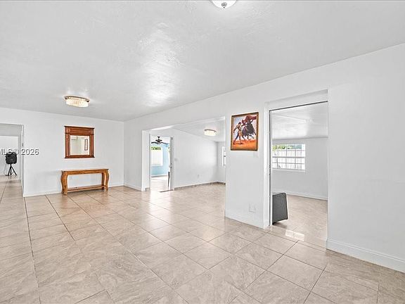 5th image of 18502 NW 23rd Ct