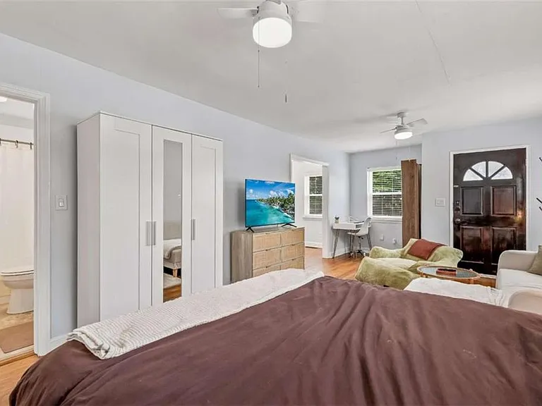 1780 John Calvin Ave #R — Photo 8