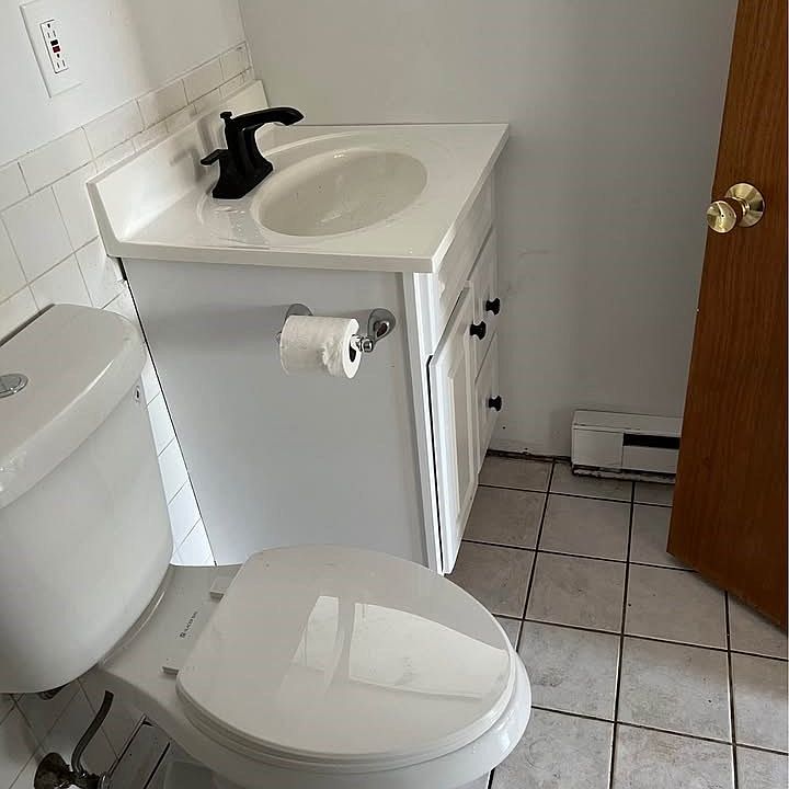 2nd image of 76 Lowell St #B