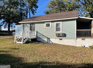 35 Taylor St, Toccoa, GA 30577