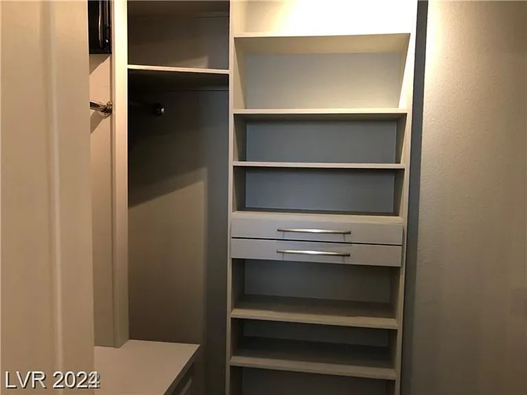 7667 Albright Peak Dr — Photo 12