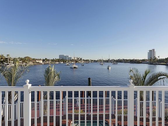 4th image of 48 Isla Bahia Dr