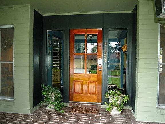 3rd image of 5620 Lake Point Dr
