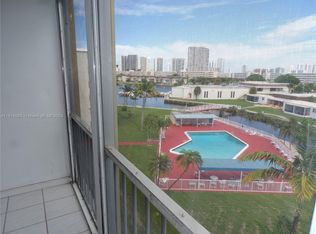 2859 Leonard Dr APT G512, Aventura, FL 33160