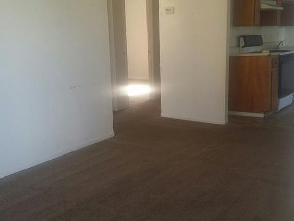 2nd image of 1915 Emma Lee Ln #A