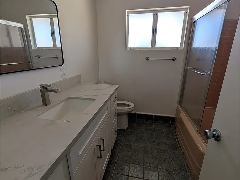1400 Lynoak Dr — Photo 9