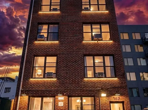 163 Veronica Pl, Brooklyn, NY 11226