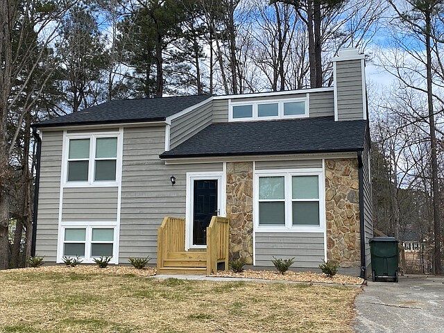 1st image of 4013 Tyne Dr