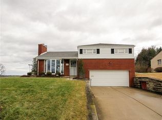 4775 Prescot Dr, Bethel Park, PA 15102