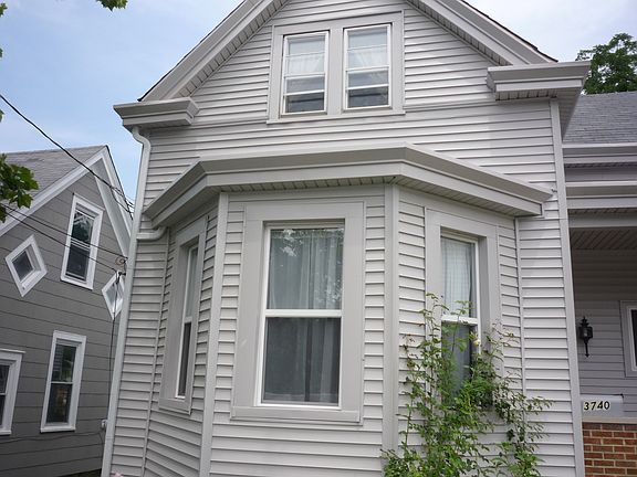 3rd image of 3740 Herbert Ave