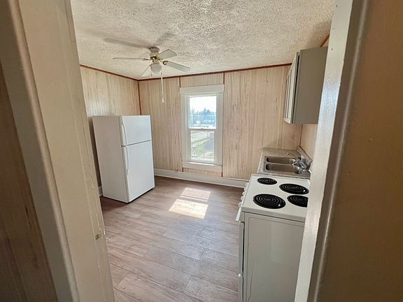 5th image of 56 S Warman Ave #C