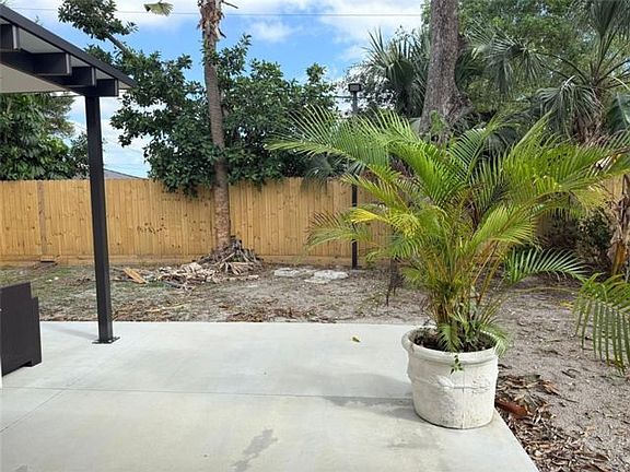 4th image of 16561 NW 19th Ave
