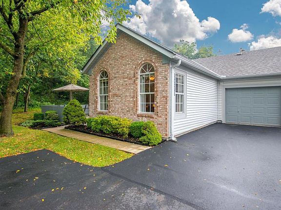 2nd image of 1279 Villa Oaks Ct