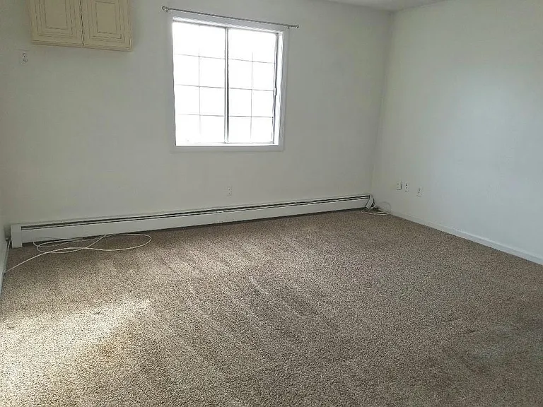 20 Oak St #5A — Photo 18