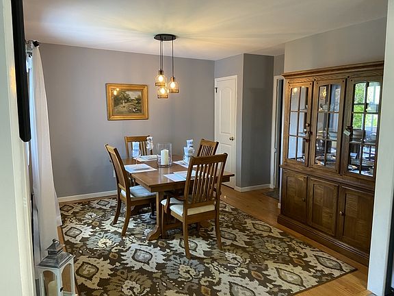 5th image of 32 Helena Ave