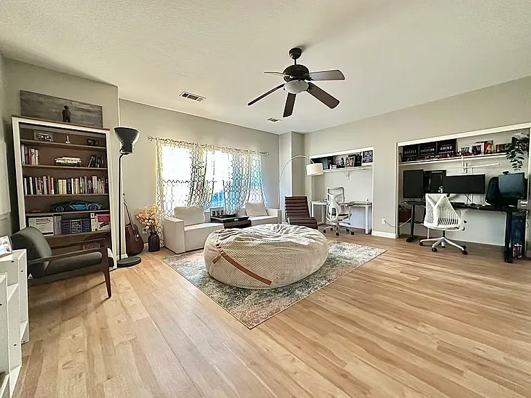 6279 Filly Ct — Photo 15
