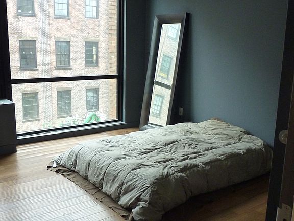3rd image of 70 Berry St