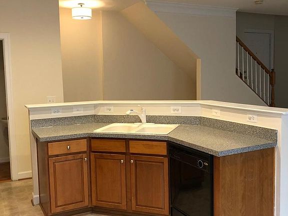 4th image of 2470 Curie Ct #16