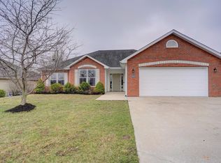4812 Marble Cedars Dr, Columbia, MO 65203