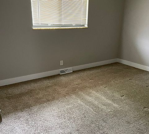 5th image of 2514 Fraser Dr