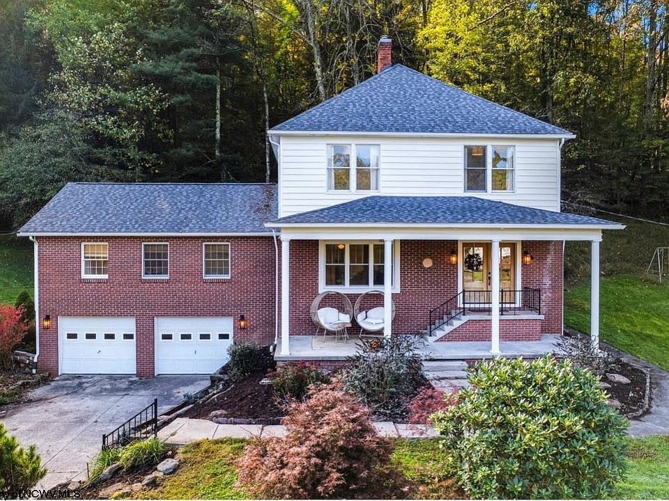 1st image of 1116 E Grafton Rd