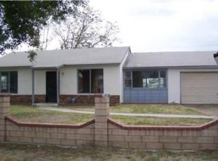 9656 Laurel Ave, Fontana, CA 92335