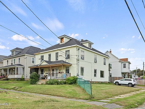 2nd image of 1093-1097 Tyler St