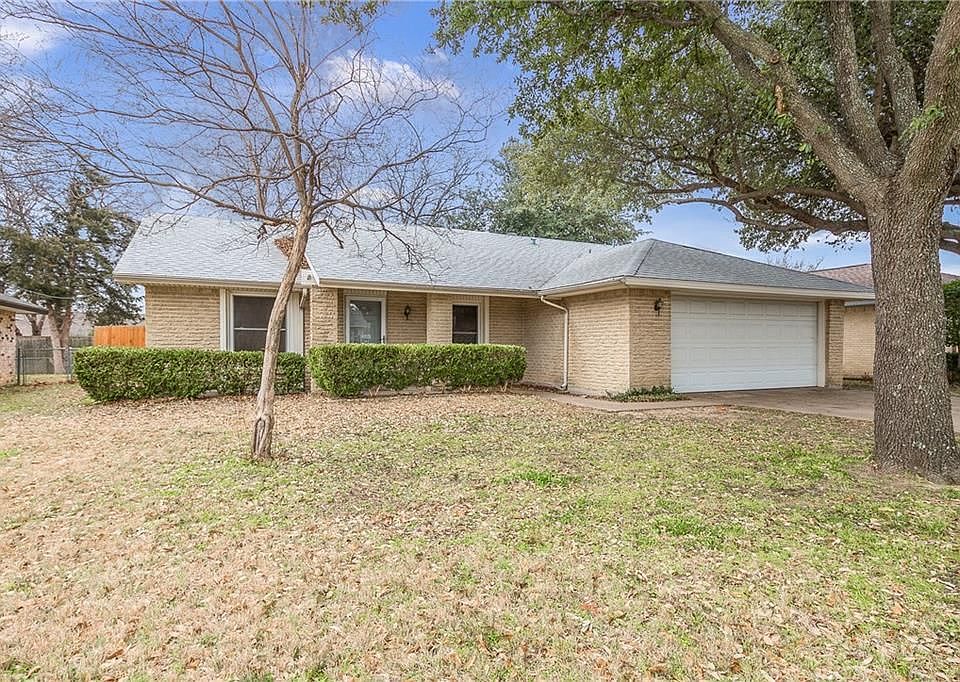 1st image of 1324 Lorraine Dr