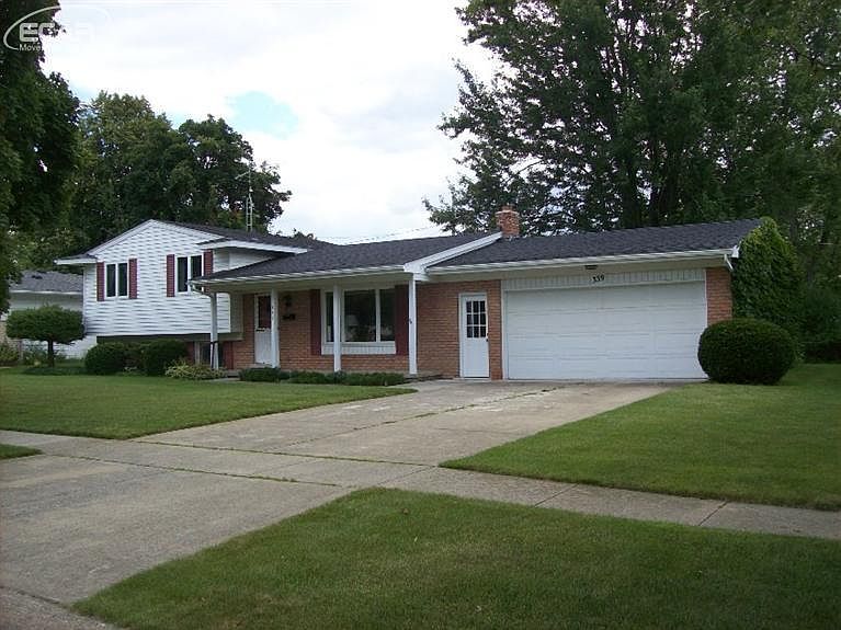 1st image of 339 Plymouth Dr