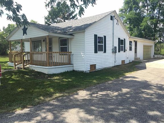 3rd image of 11316 Knoxville Rd
