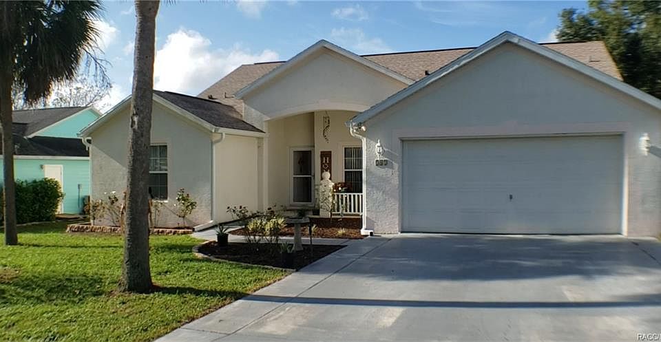 1st image of 742 W Barrymore Dr