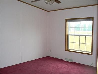 5th image of 1219 E Mason St