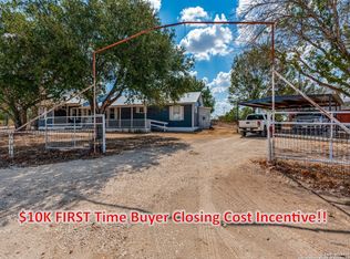 7154 Linne Rd, Seguin, TX 78155