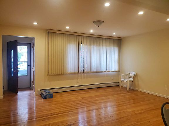 2nd image of 95 Lindbergh Ave