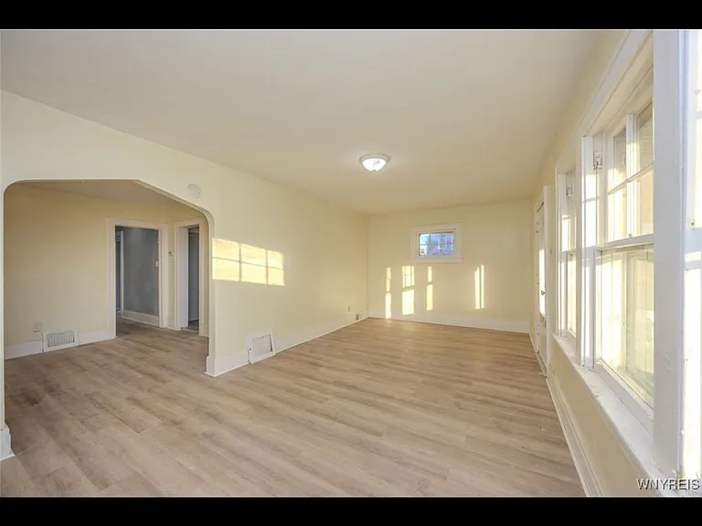 2260 Weston Ave #1 — Photo 6