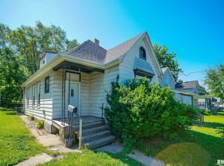 2121 N Bourland Ave, Peoria, IL 61604