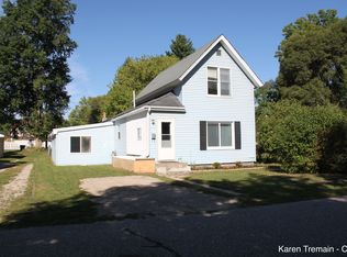 717 Farnsworth St, Big Rapids, MI