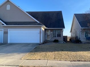 1835 Marina Dr, Normal, IL 61761