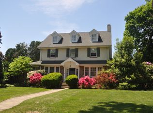 19 Llandaff Rd, Havertown, PA 19083